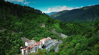 Crowne Plaza Borjomi by IHG