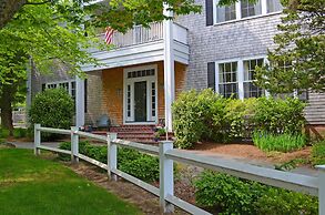 Edgartown Commons