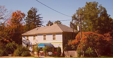 Port Albert Inn