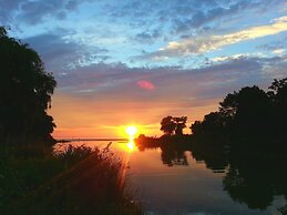 Port Albert Inn