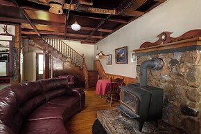 Port Albert Inn