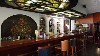 Cavo D'Oro Hotel