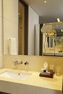 Bs Rosales Hotel And Suites