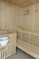 Bs Rosales Hotel And Suites