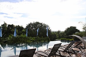 Ocean Suites Boutique Hotel