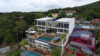 Ocean Suites Boutique Hotel