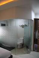 Antoni Hotel