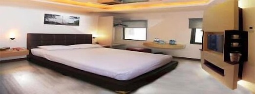 Antoni Hotel