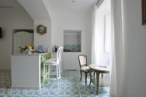 Surriento Suites