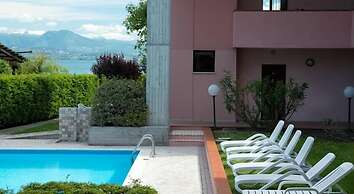Virgilio Residence