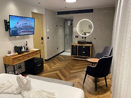 Margosa Hotel