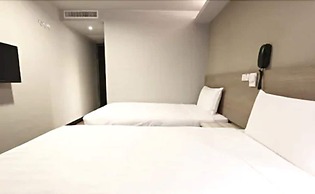 Chance Hotel Taichung