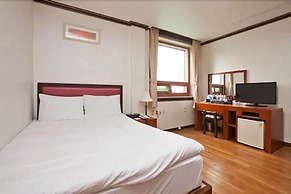 Youngbin Hotel