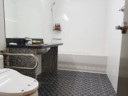 Youngbin Hotel