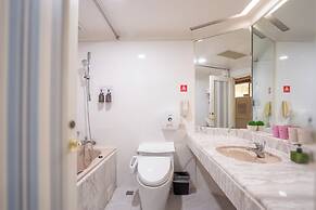 Ohotel