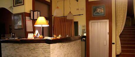 Hotel 106