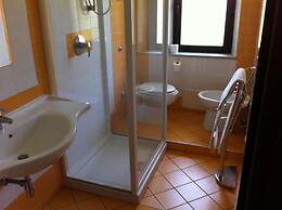 Hotel 106