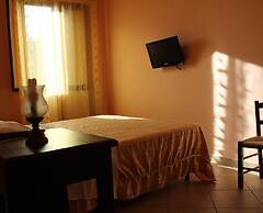 Hotel 106