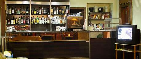Hotel 106