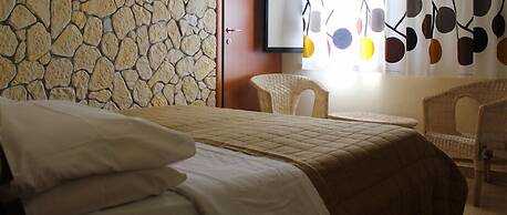 Hotel 106