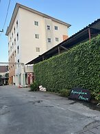 Papangkorn House