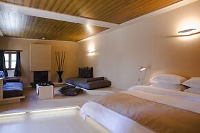 Kipi Suites