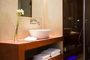 Kipi Suites