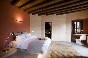 Kipi Suites