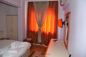 Ozturk Hotel