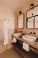 Aethos Hotel  Saragano
