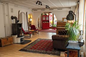 Balmers Hostel