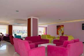 Side Win Hotel