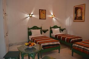 Dar Ya - Hostel