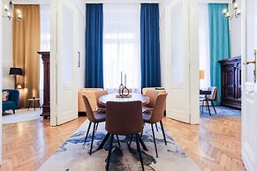 Maverick Apartments