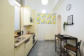 Maverick Apartments