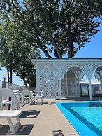 Auberge Le Parasol