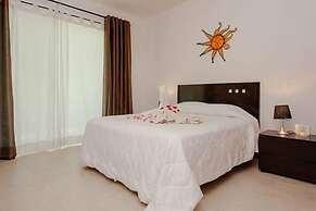 Gaviotas II Condo Hotel
