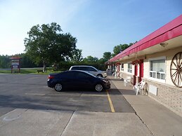 Silver Birch Motel
