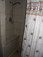Silver Birch Motel
