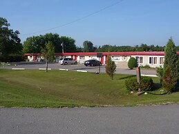Silver Birch Motel