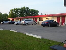 Silver Birch Motel