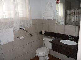 Silver Birch Motel