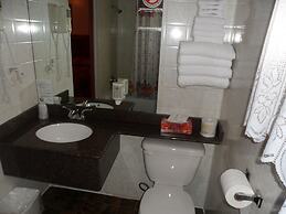 Silver Birch Motel