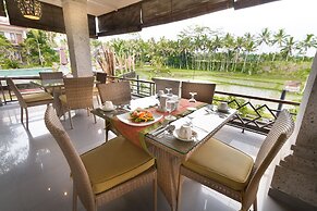 Om Ham Retreat and Resort