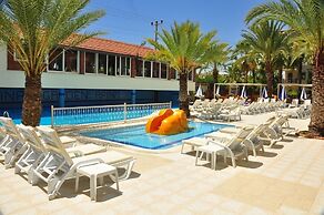 Çınar Family Suite Hotel