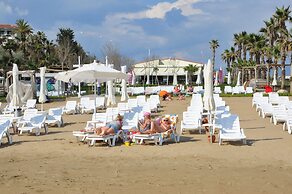 Çınar Family Suite Hotel