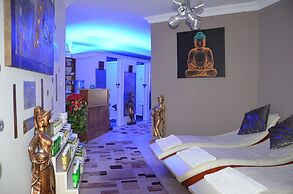 Çınar Family Suite Hotel