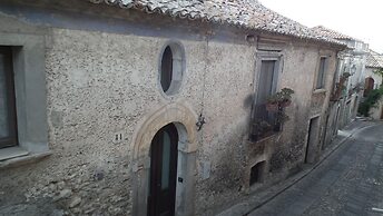 Casa Ferrari