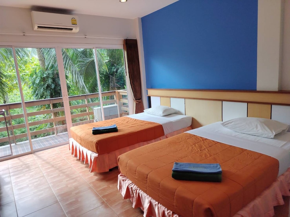 N.D. Place Lanta