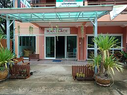 N.D. Place Lanta